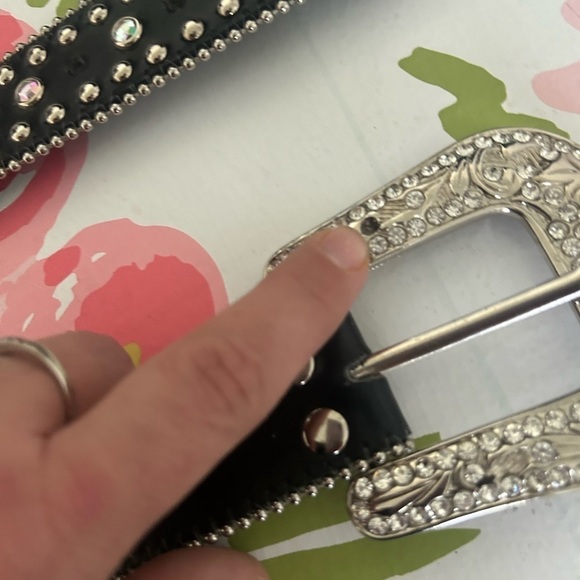 Genuine, leather ladies bling out black belt with rhinestone, cowboy boot detail - Picture 3 of 10